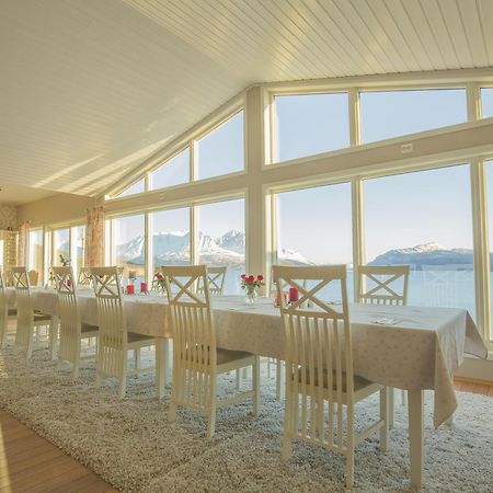 Arctic Panorama Lodge Uløybukta Eksteriør bilde