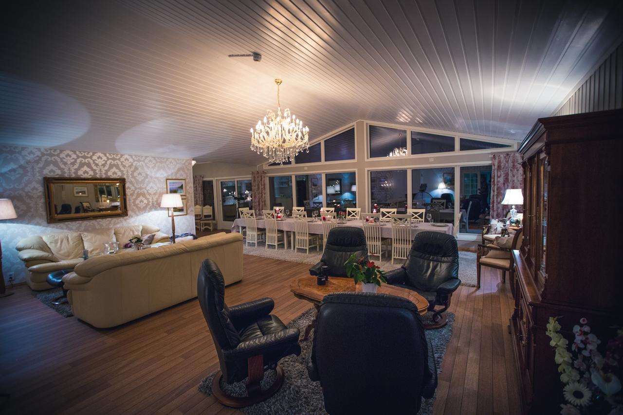 Arctic Panorama Lodge Uløybukta Eksteriør bilde