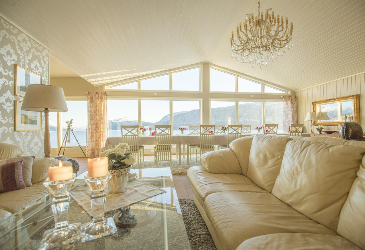 Arctic Panorama Lodge Uløybukta Eksteriør bilde