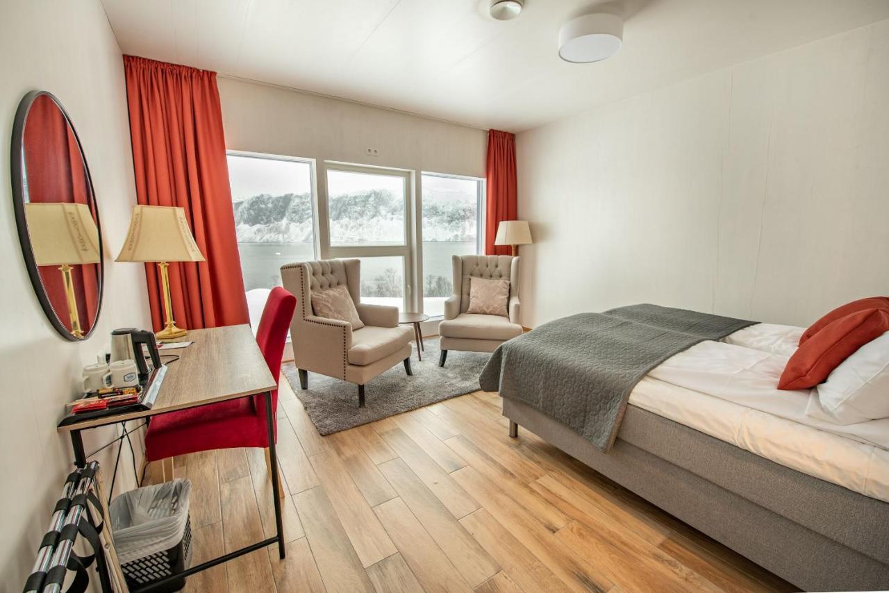 Arctic Panorama Lodge Uløybukta Eksteriør bilde